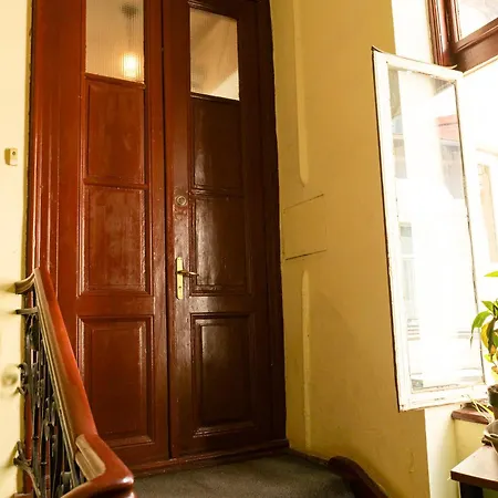 Old Town Grand Self Check-in * Bucharest