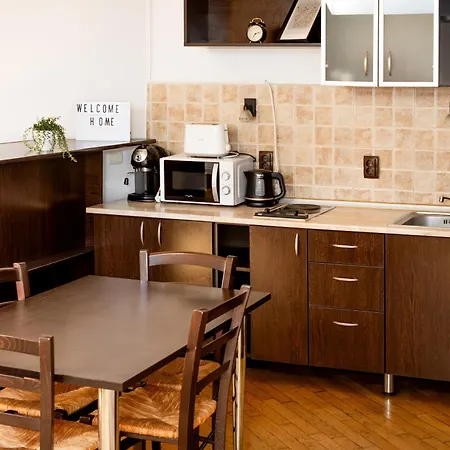 Old Town Grand Self Check-in Apartment Bucharest