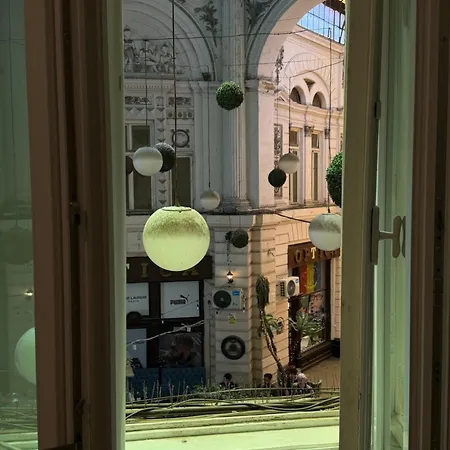 Old Town Grand Self Check-in Bucharest